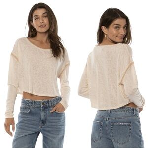 Amuse Society Kaia LS crop Long Sleeve Embroidered Knit Top 0103